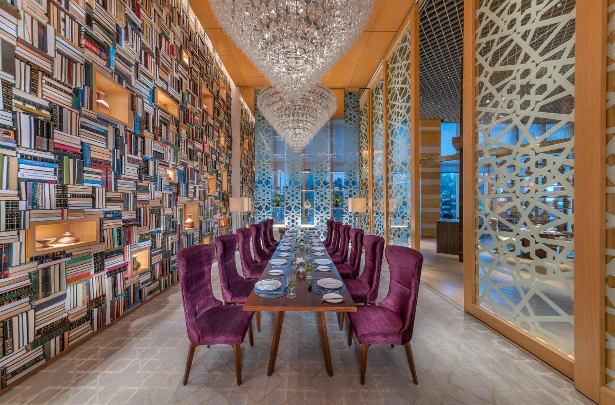 Al Faisaliah Hotel, 5*