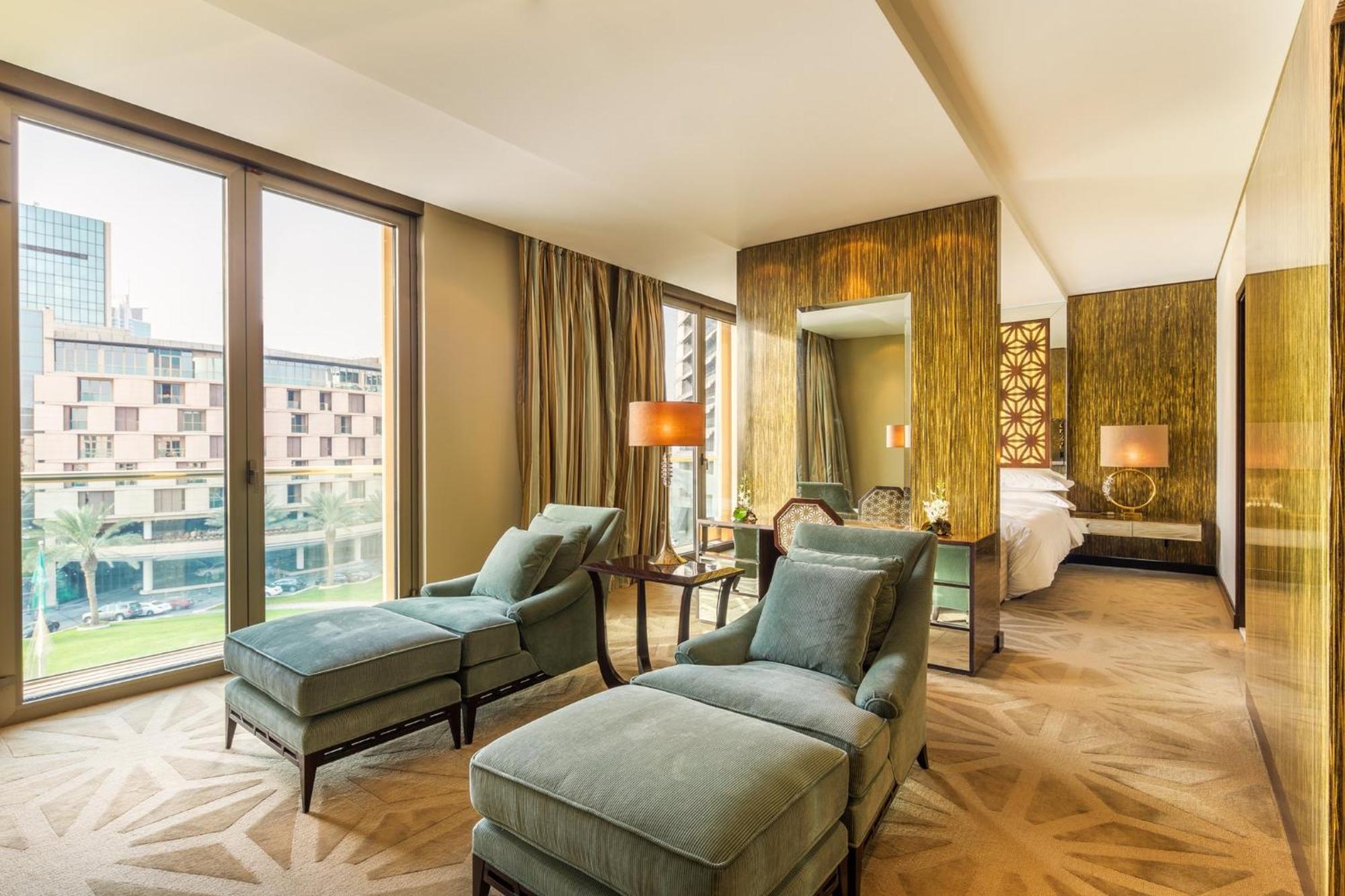 Al Faisaliah Hotel, 5* Riyadh