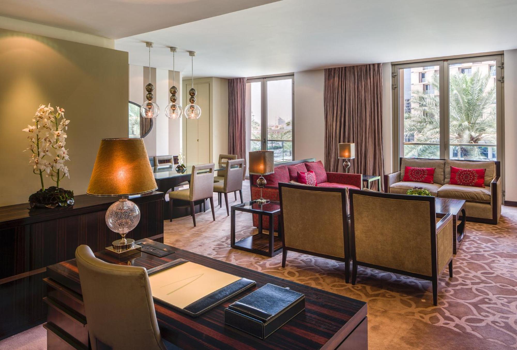 Hotel Al Faisaliah Hotel, 5*