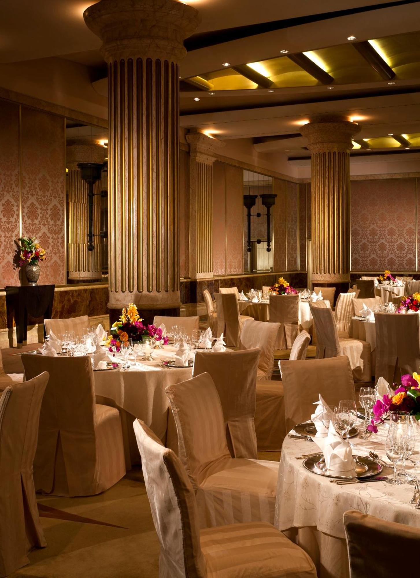 Al Faisaliah Hotel, 5* Riyadh